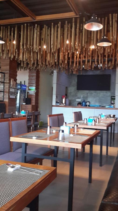 يانغون Hotel 9 Mile المظهر الخارجي الصورة