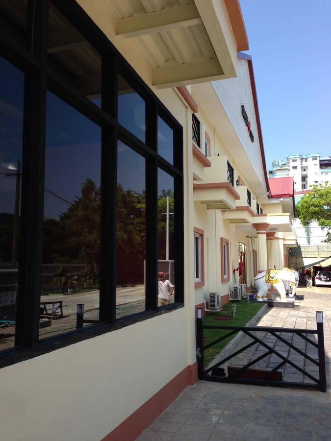 يانغون Hotel 9 Mile المظهر الخارجي الصورة